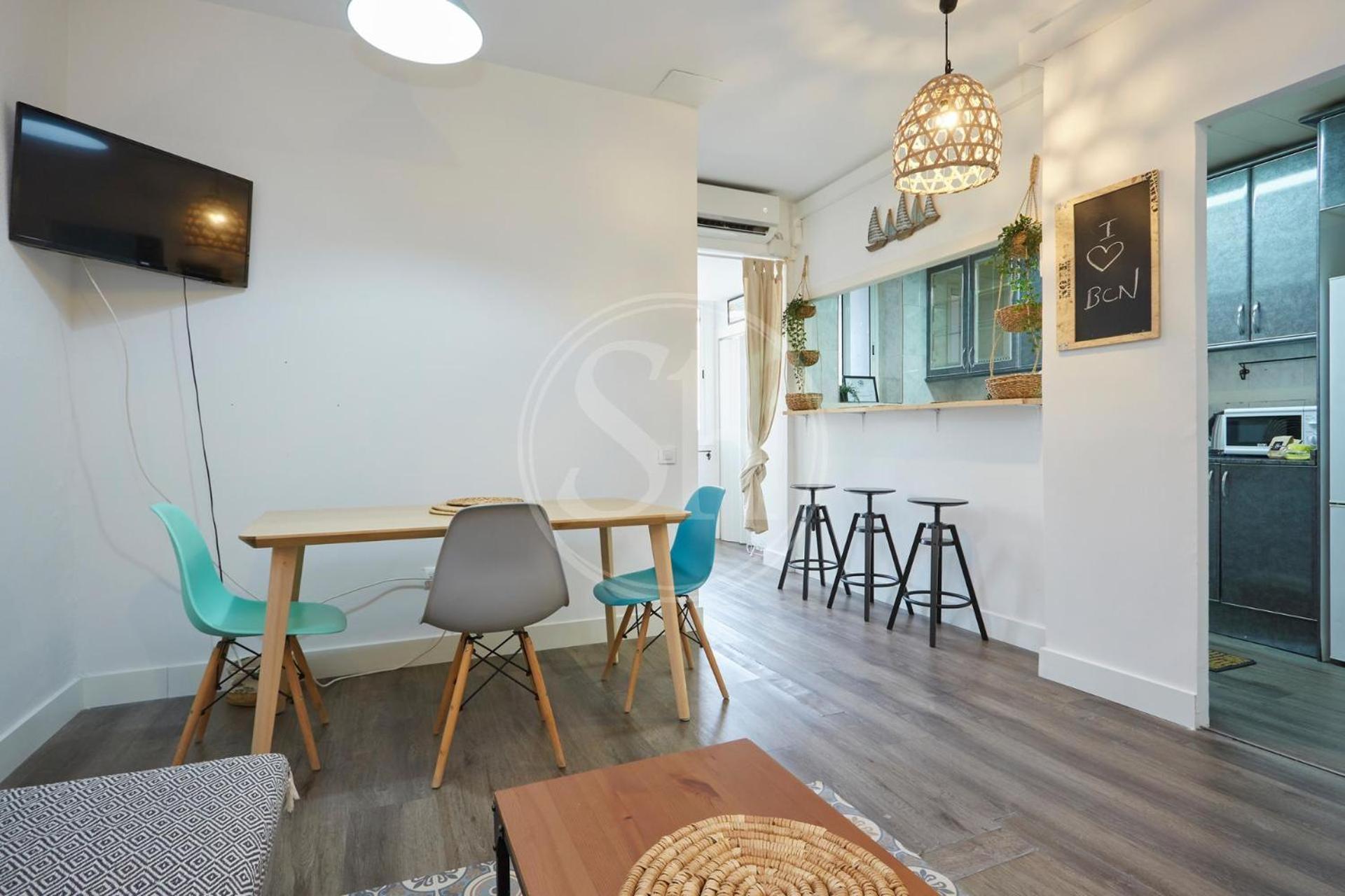 Comodo En Poble Sec Apartament